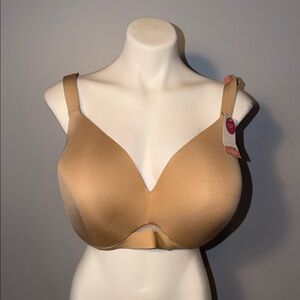 Cacique ladies NWT Comfort Bliss Nude Full Coverage Bra. Size 48D